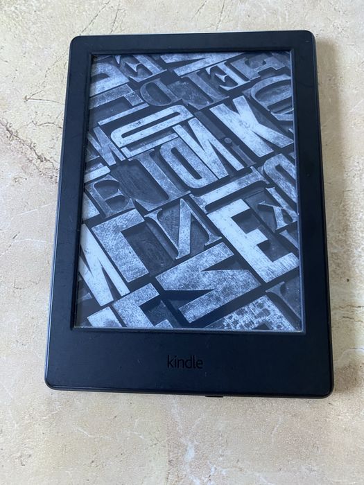 Книга электронная,читалка Amazon Kindle 8 поколение