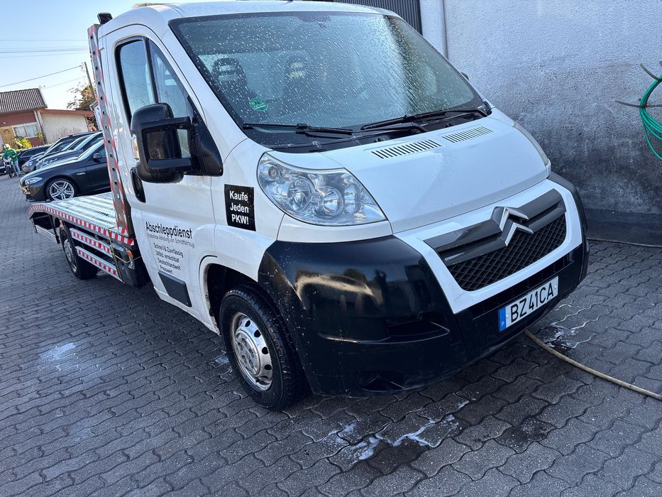 Servicos pronto socorro reboques de viaturas ligeiras zona norte