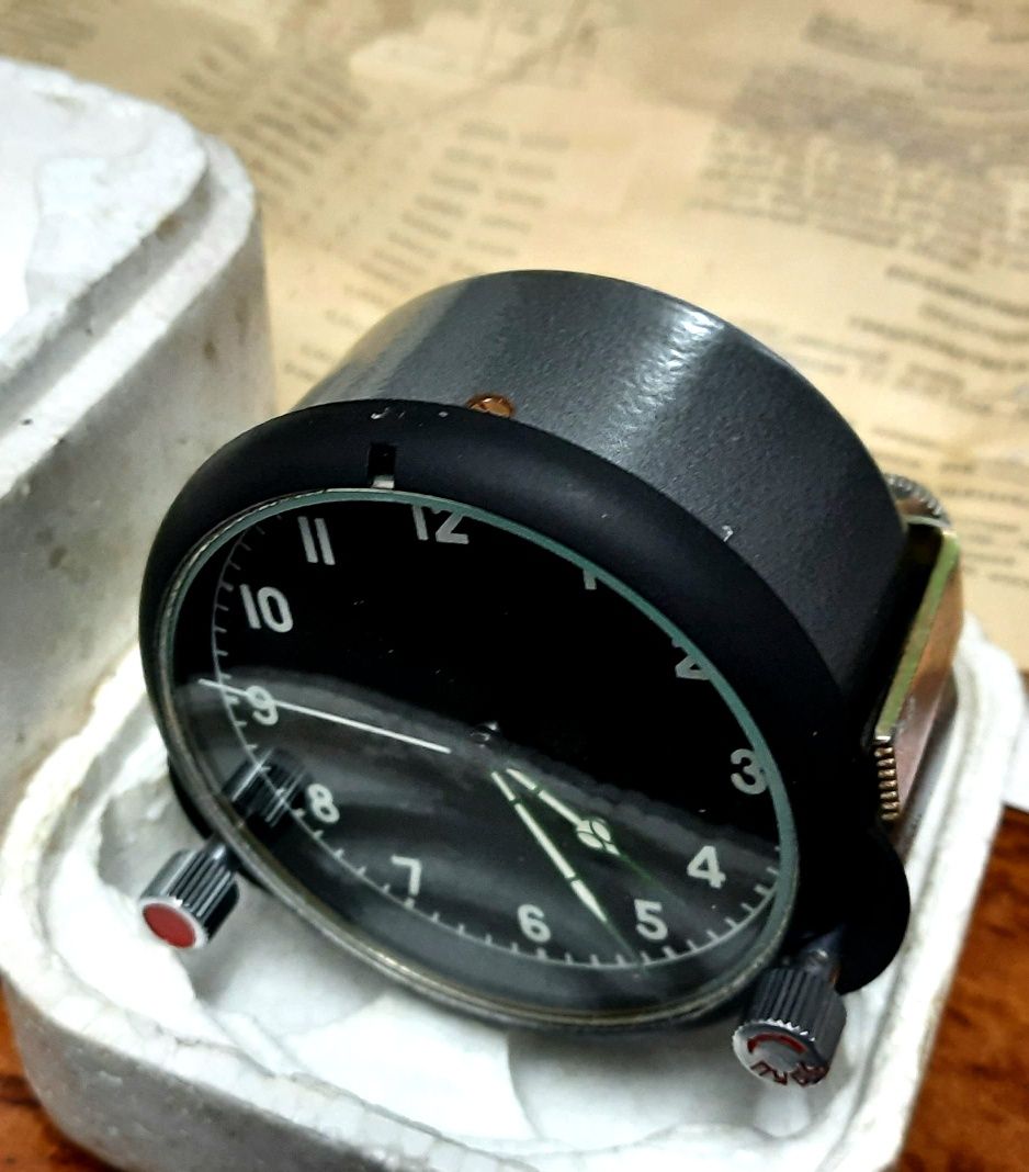Годинник (хронометр) , новий з докумкетами