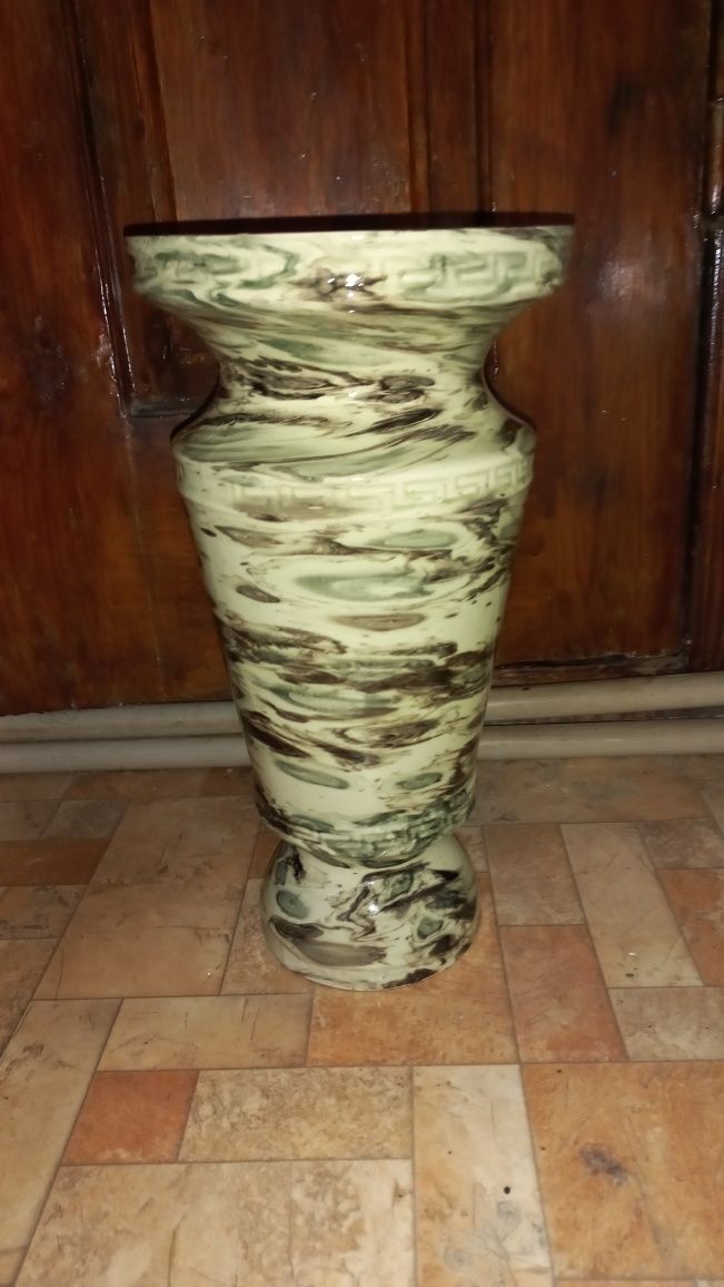 Керамічна ваза напольна для квітів