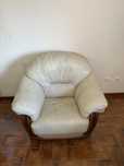 2 sofas pequenos + 1 grande