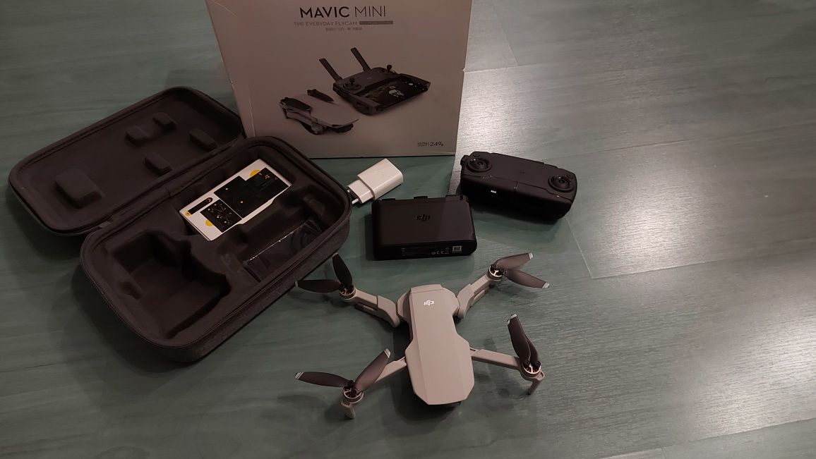 Dji Mavic Mini Fly More Combo z filtrem UV jak nowy