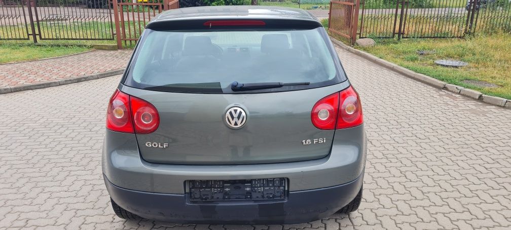 Vw Golf V 1.6 FSi * Sprowadzony * Sprawny * kolor LA6Q
