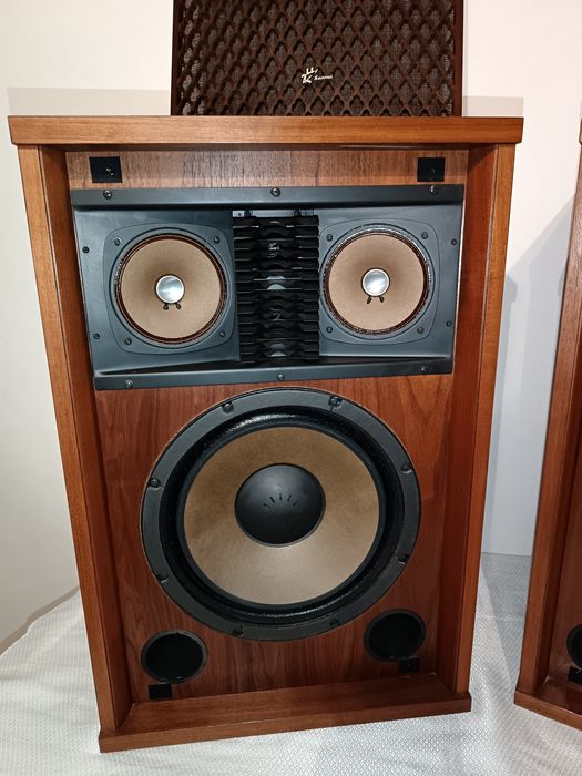 Sansui Sp-2500 zespoły głośnikowe  skutecznośc 100db idealne pod lampę