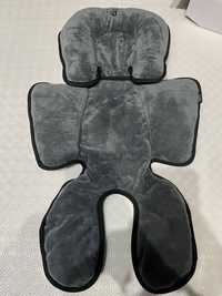 Reductor almofada para cadeira bébé