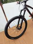 Amortyzator Suntour raidon 34 boost 140 koło 29