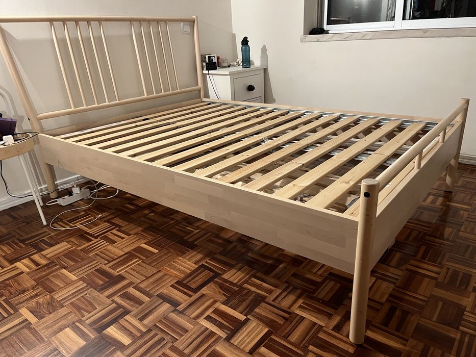 Cama 140*200 IKEA Björksnäs e colchão Valevåg