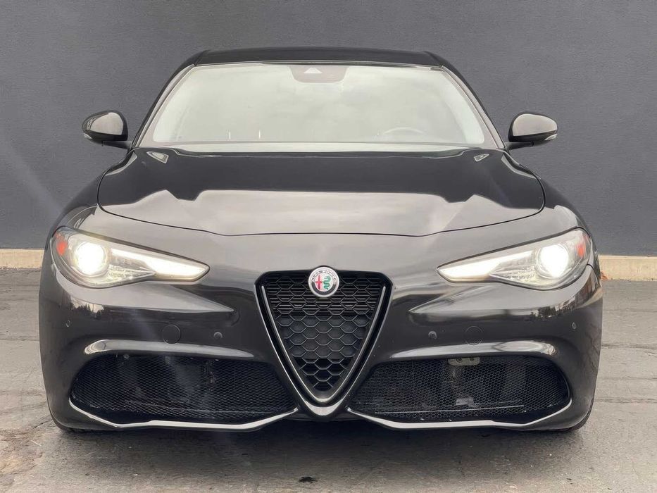 Alfa Romeo Giulia Ti      2020
