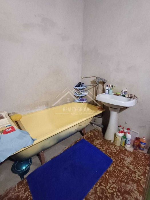 Продам маєток в с. Новоукраїнське ( ст. Нива Трудова) Євідновл.ення.