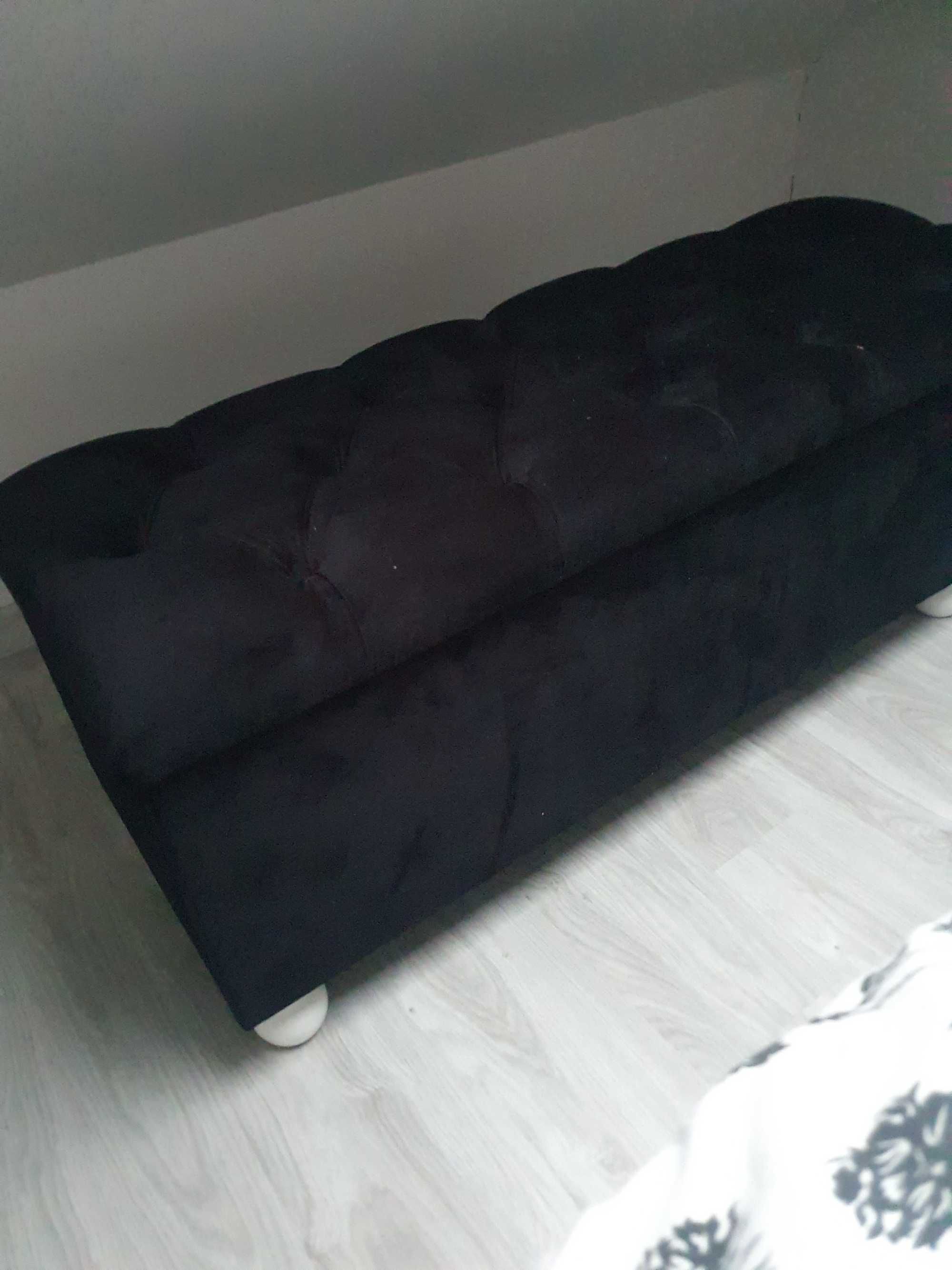 Pufa otwierana ze skrzynia