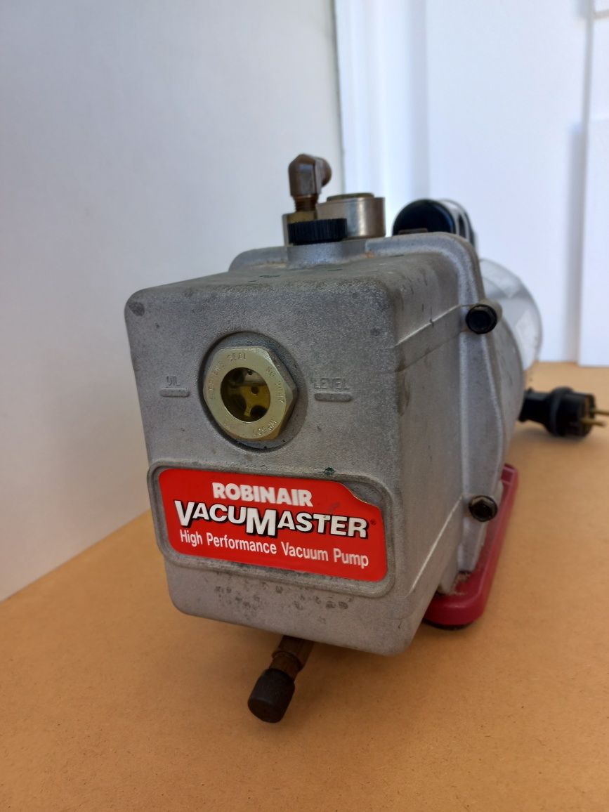 Bomba de vácuo  Robiner