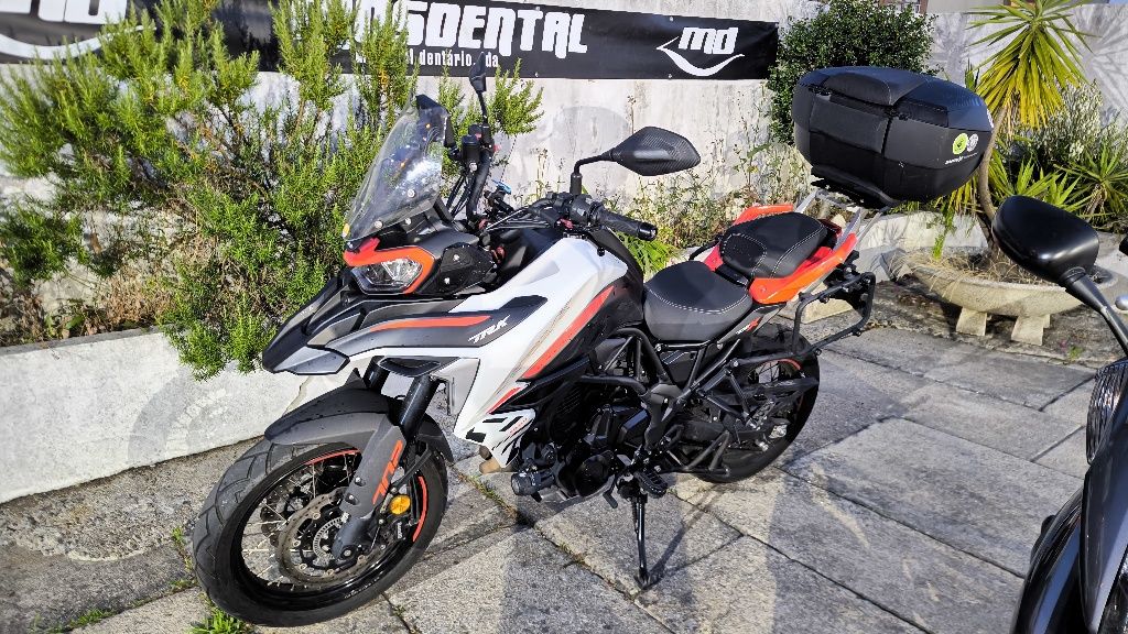 Benelli trk 702x