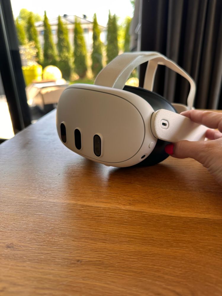 Meta quest Oculus 3 VR 512 jak nowy, gwarancja do 2027