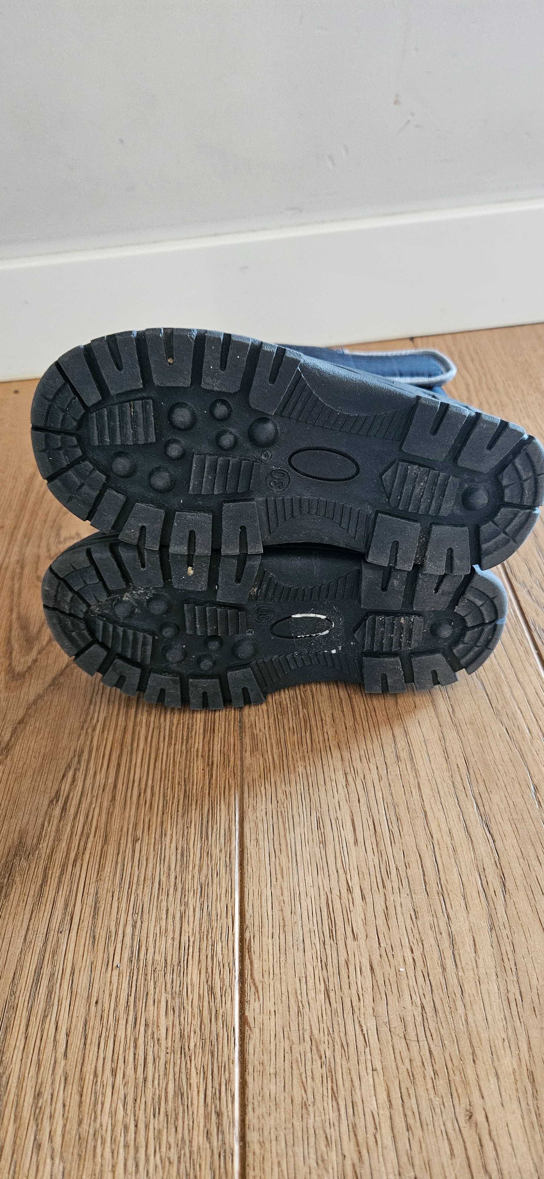 Śniegowce 30 buty zimowe stan idealny