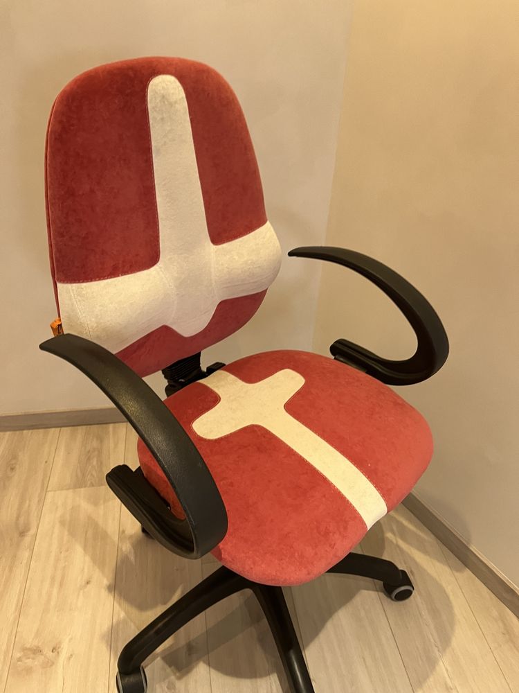 Ортопедичне крісло
