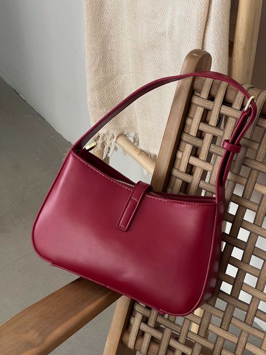 Сумка женская на плечо Yves Saint-Laurent Le 5 à 7 клатч черный Лоран