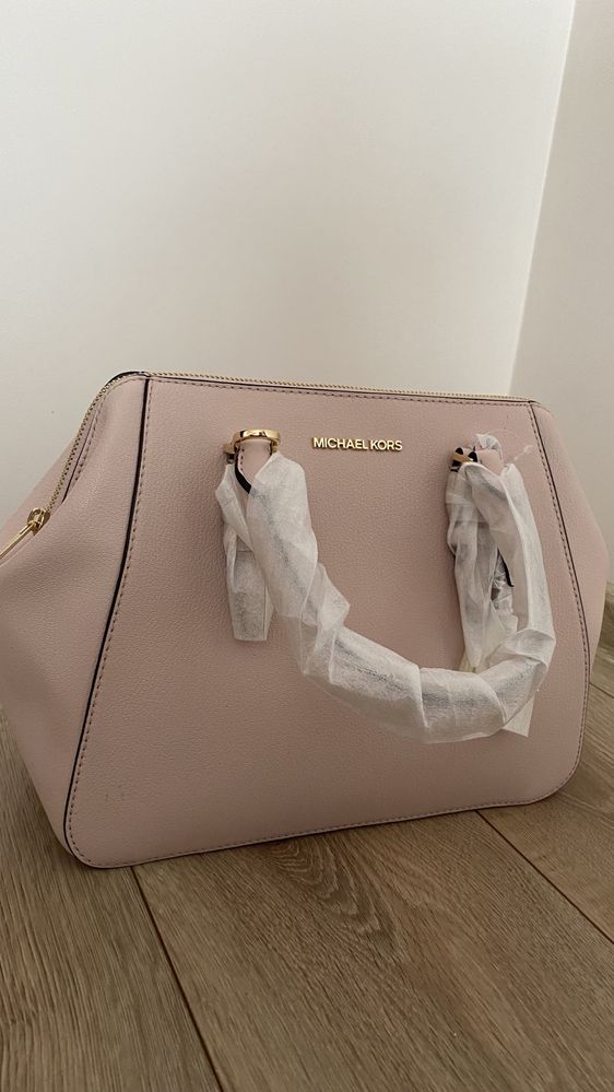 Torebka Michael Kors Charlotte