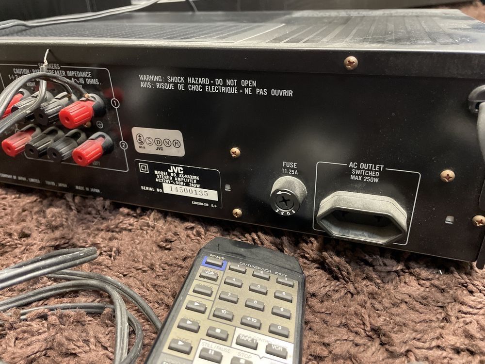 JVC AX-R432 Znakomity WZMACNIACZ Stereo