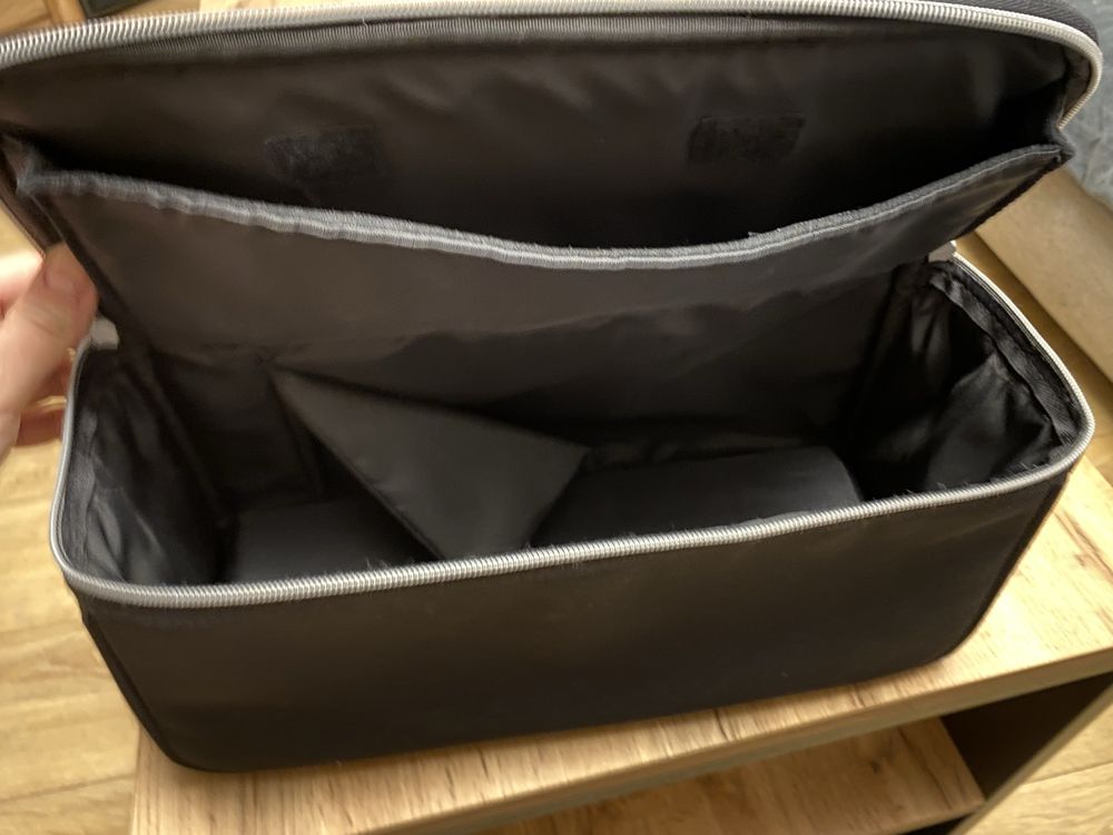 Torba pokrowiec walizka neseser etui do aparatu lub kosmetyki