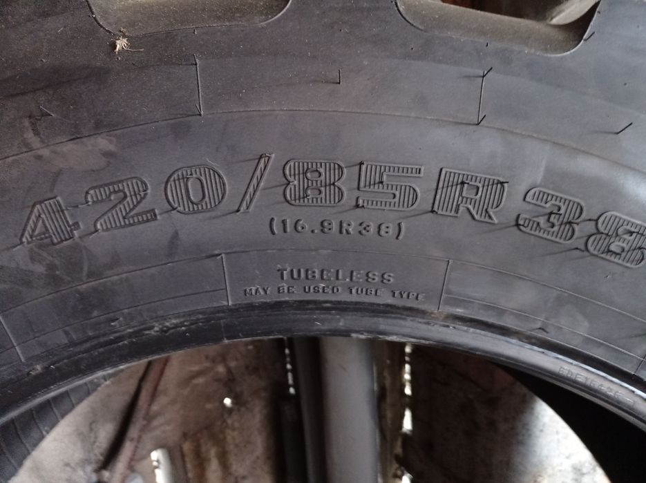 Opona 420 85 R38 Firestone