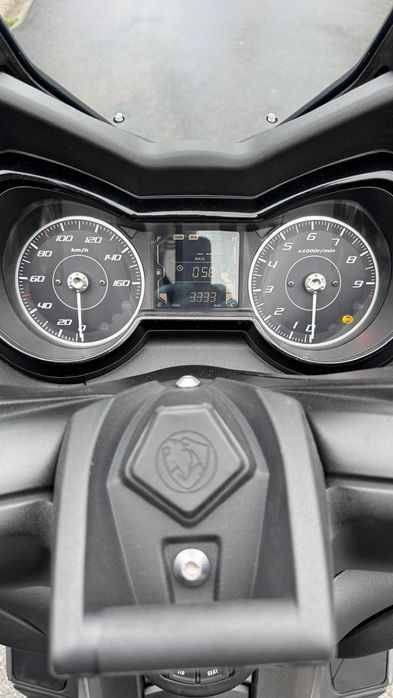 Yamaha X-MAX 300 jak NOWY 2023r tylko 3tys km !!! xmax POLECAM CZD300
