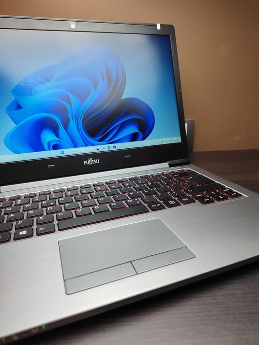 ULTRABOOK | LifeBook U745 | i5 | 12GB RAM | 256SSD | 4G LTE | Win11