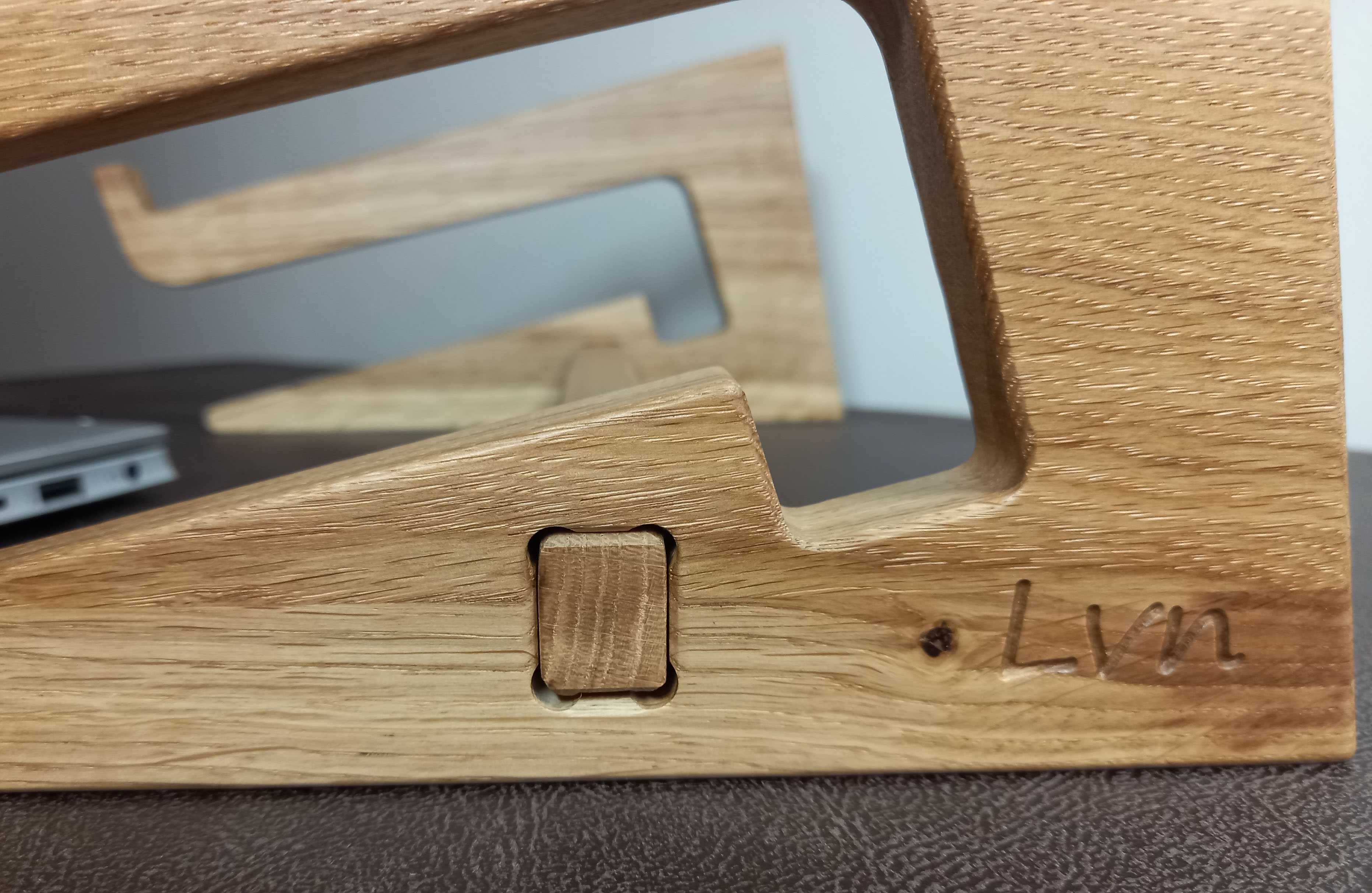 Підставка "Lvn" для ноутбуку дерев'яна, подставка ноутбук,подарунок