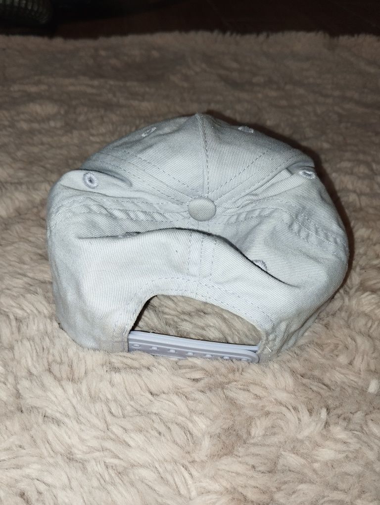 Czapka z daszkiem H&M pastelowa dziecięca