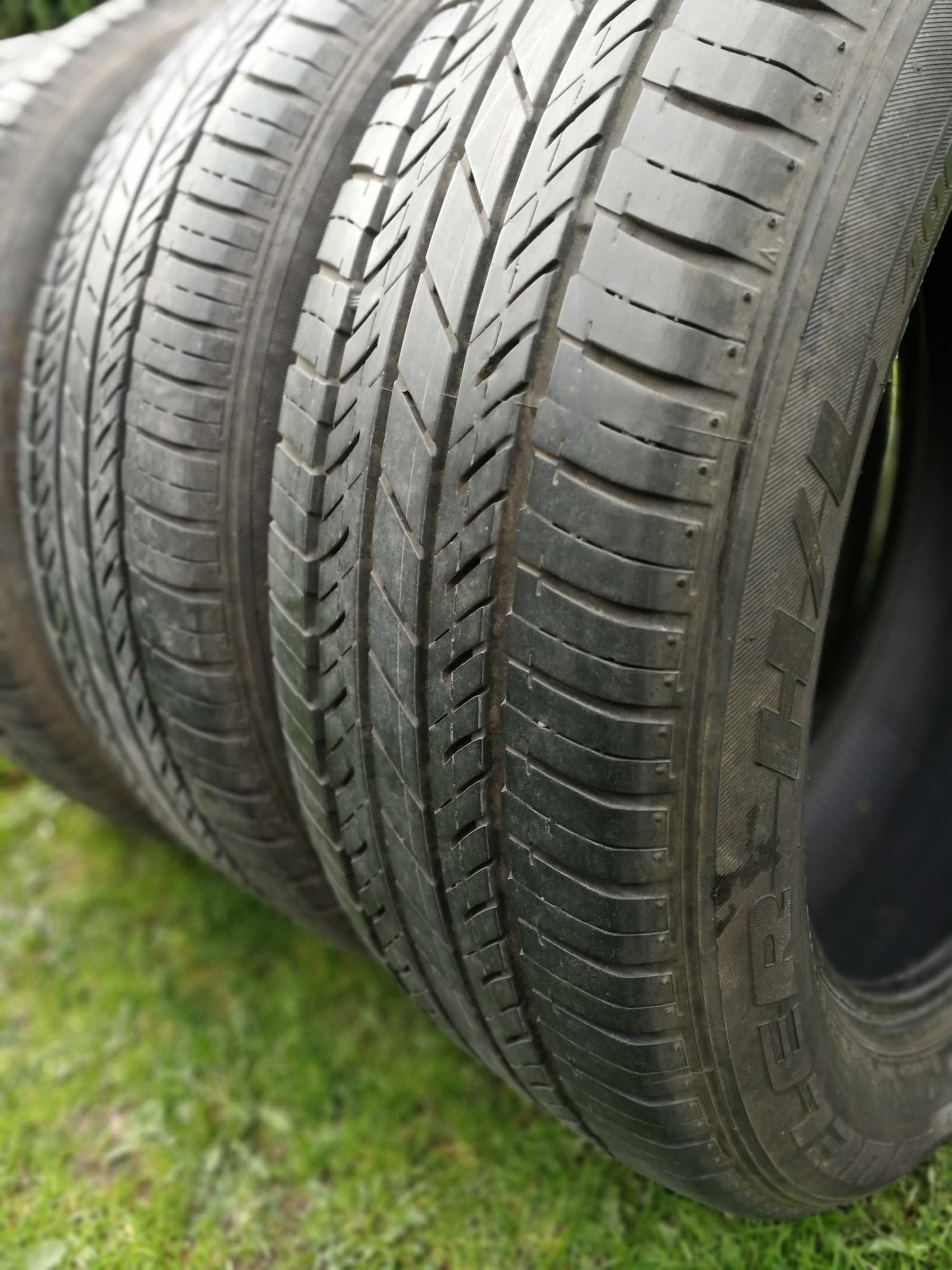 Bridgestone Dueler H/L 225/55 R18 98V