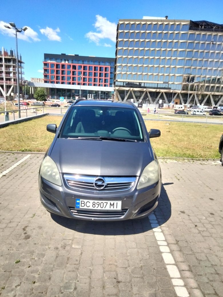 Opel Zafira 2010