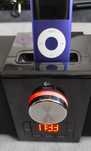 Stacja Logitech + iPod 8 GB