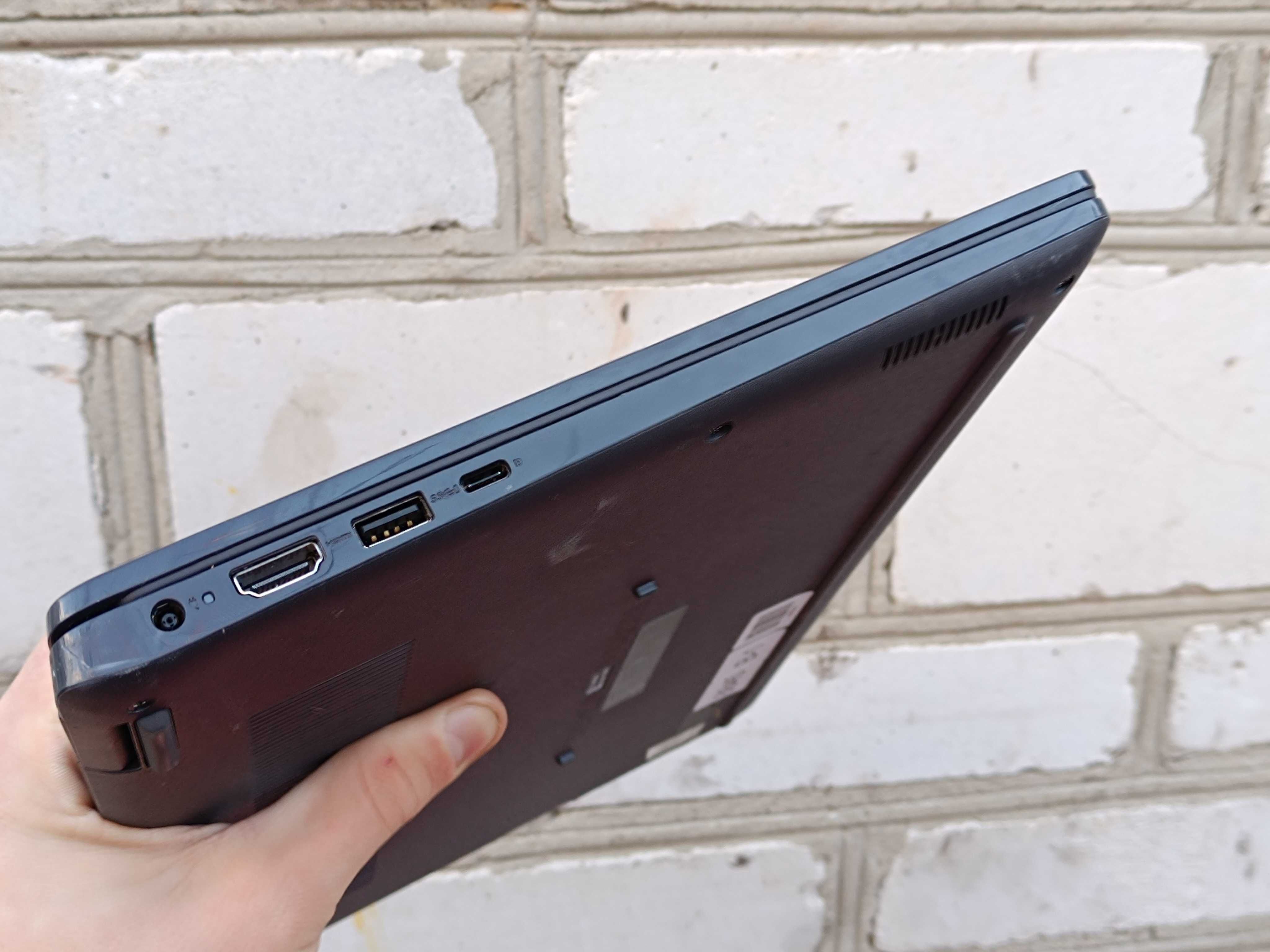 2021 рік, ноутбук DELL (i5 10210U/8gb/512gb ssd)