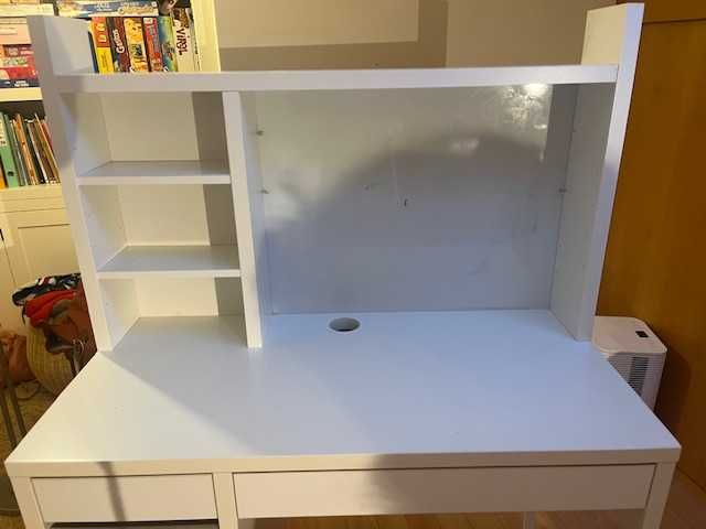 Secretária Micke IKEA