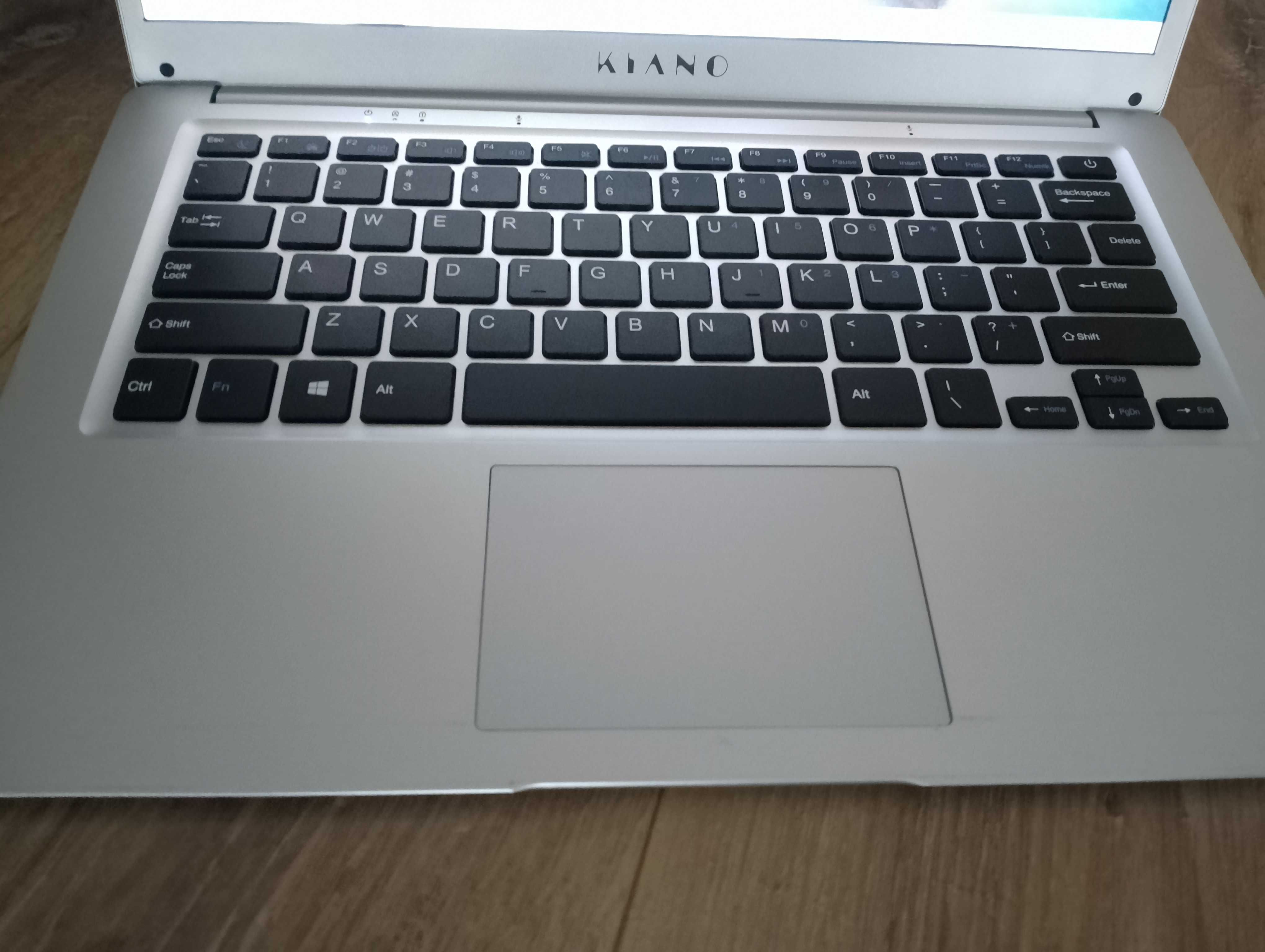 Laptop Kiano SlimNote