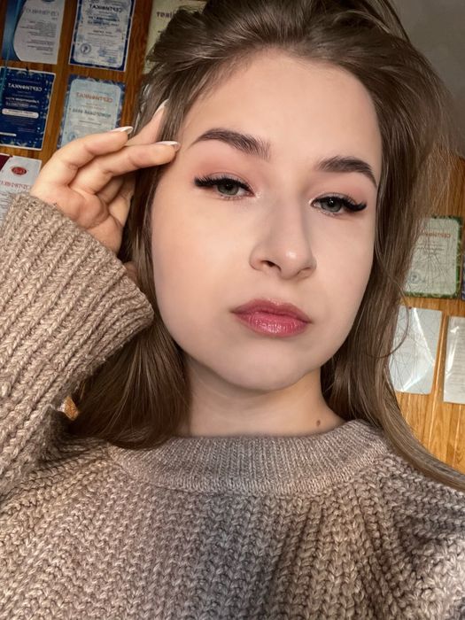 Викладач по вокалу Онлайн