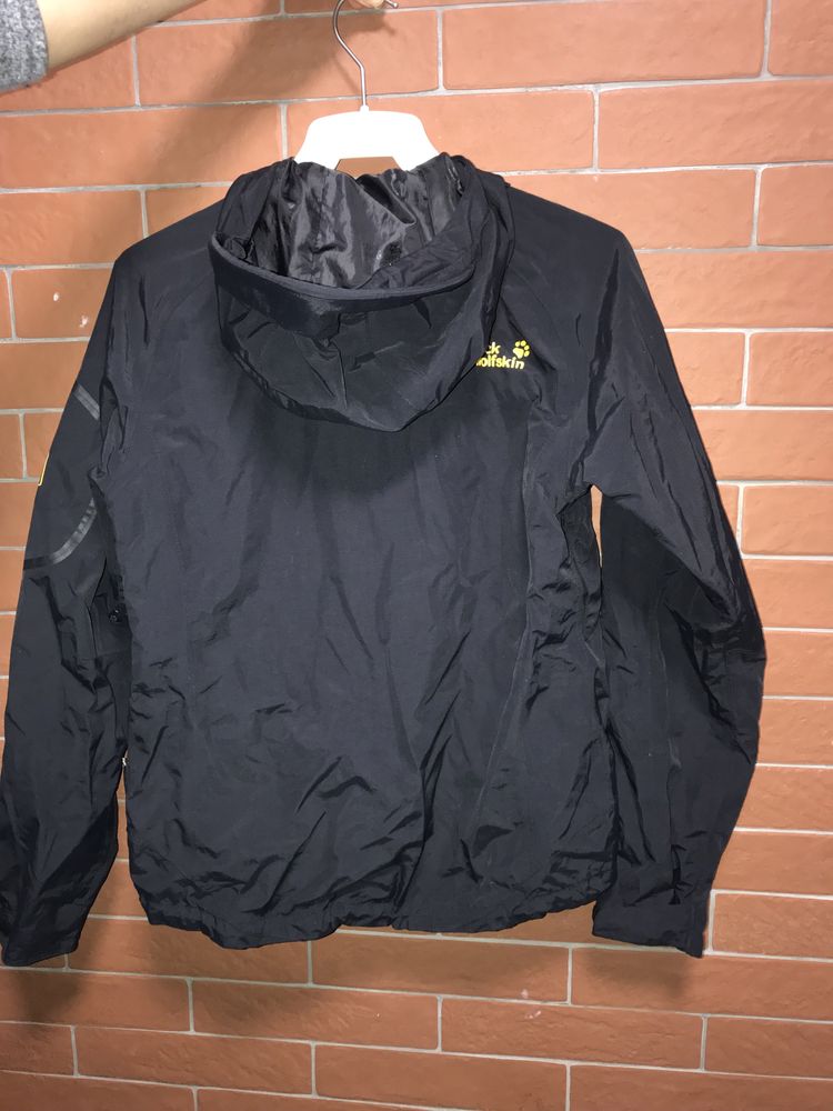 Куртка жіноча JACK WOLFSKIN WATERPROOF оригінал S M