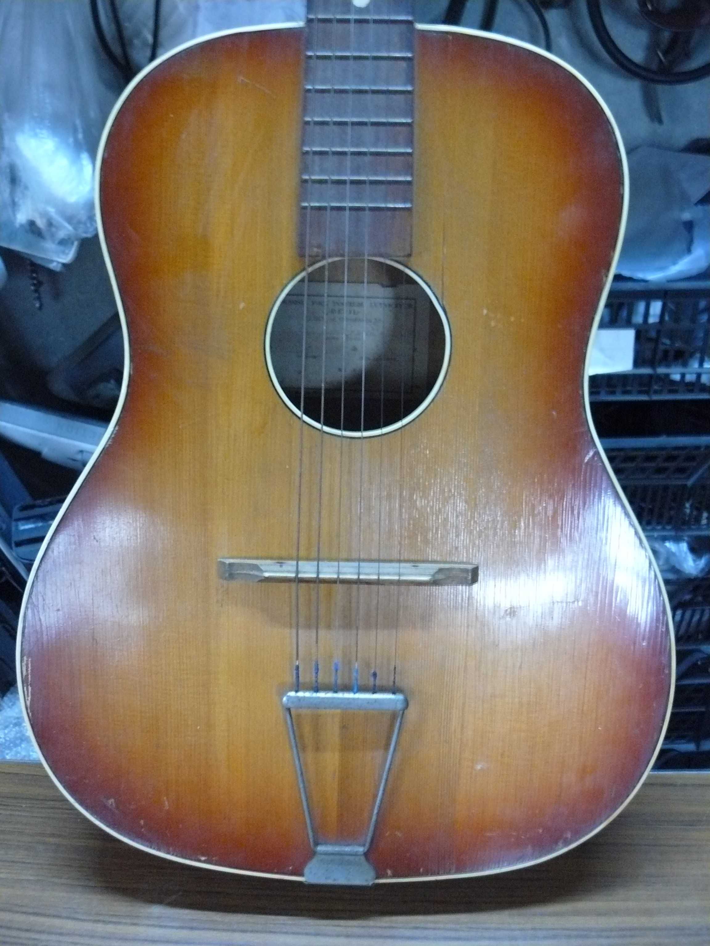Gitara klasyczna pudło 73 rok z prl-u