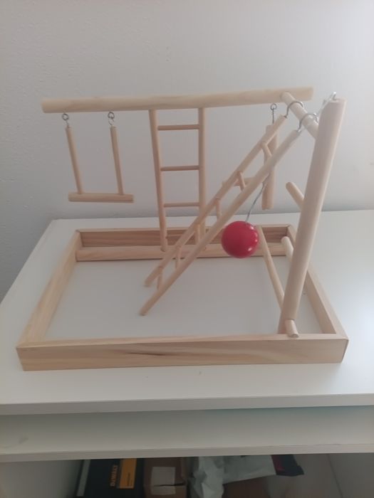 Brinquedo para pássaros