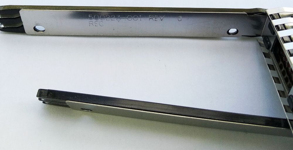 Салазки HP 2.5" 3.5" original SAS/SATA Caddy p/n 500223-001 373211-001