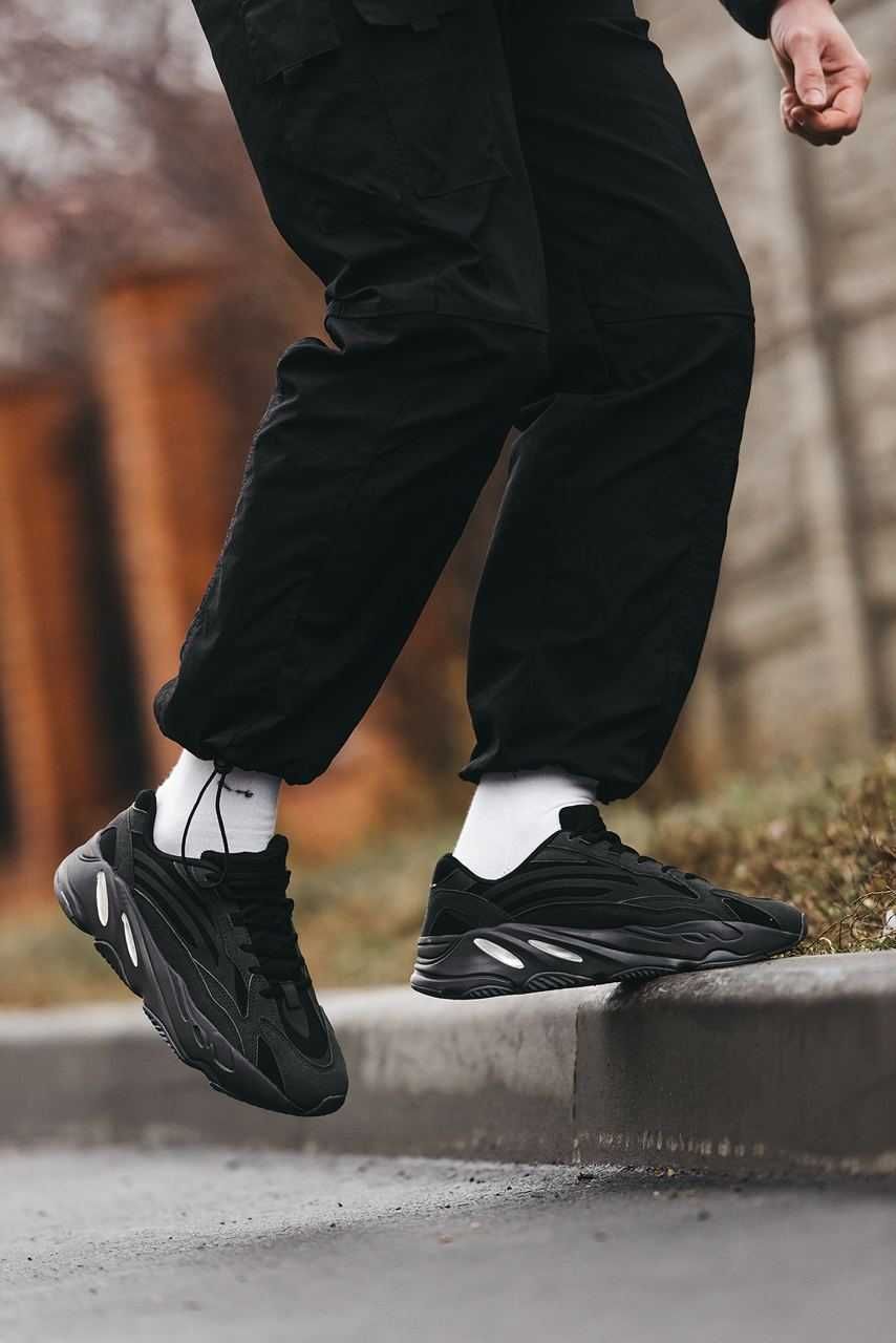 Мужские кроссовки Adidas Yeezy Boost 700 v2 Black 40-45 Хит Осени! Топ