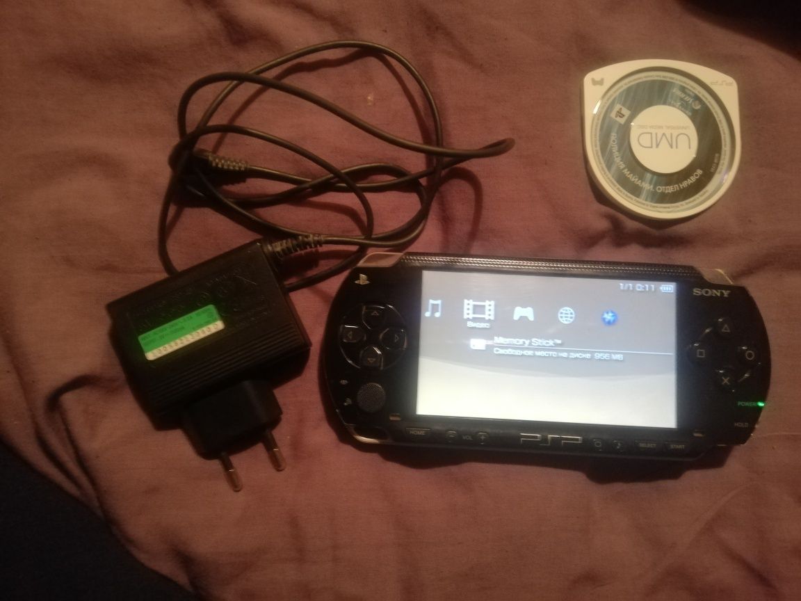 Игровая приставка PSP 1004