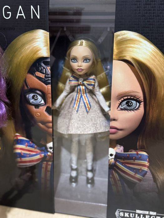 Monster high  Лагуна Меган Кло Авея і колазар