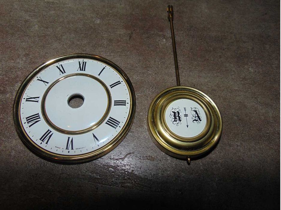 Wahadło,tarcza do zegara śr.72 mm.Germany