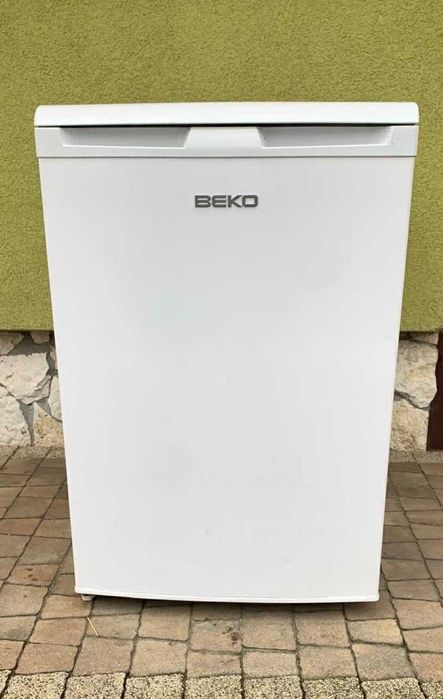 Lodówka wolnostojąca BEKO 54x84 101l