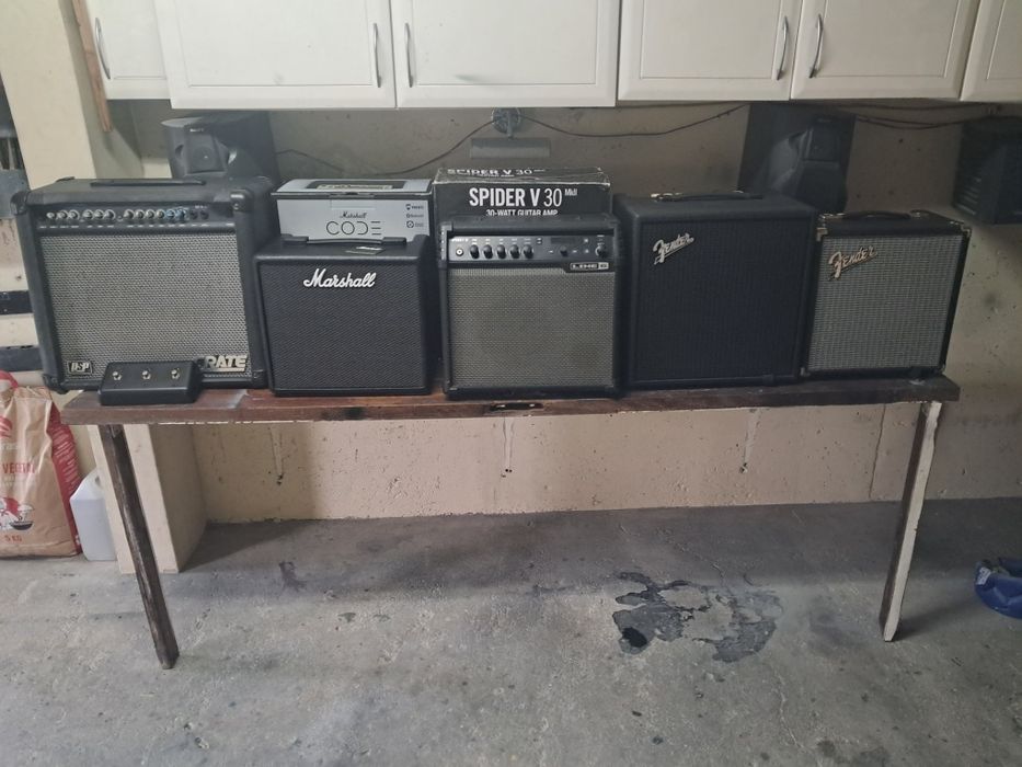 Amplificadores de guitarra e baixo