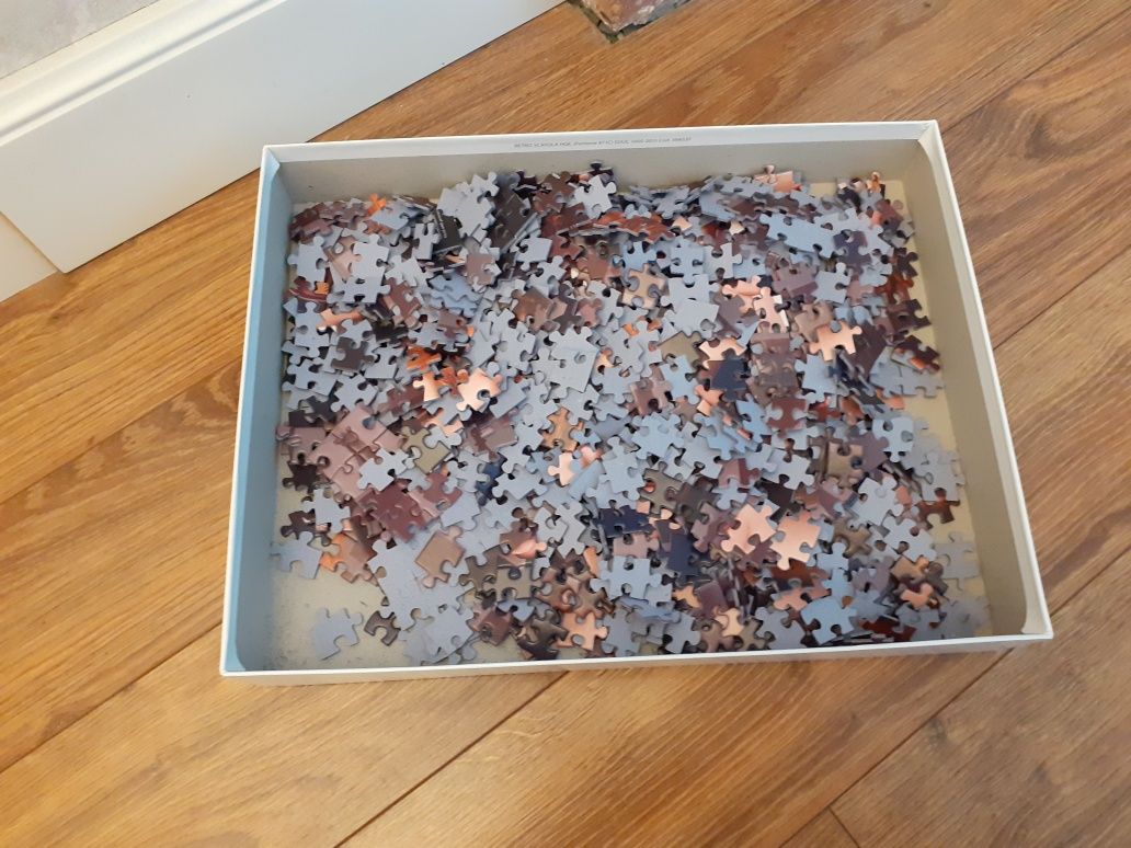 Puzzle 1000 el. Gambit Krolowej