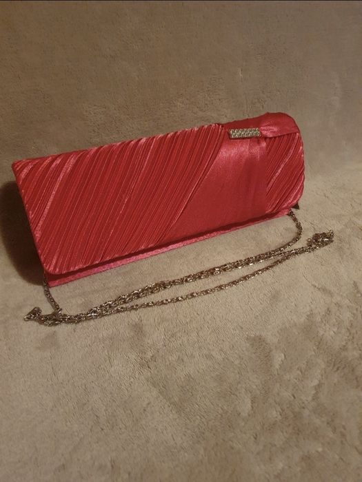 Różowa kopertówka