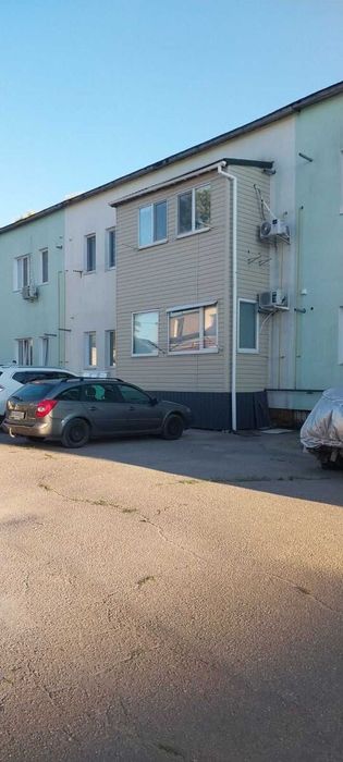 Продам 1-о к/к 37 м2 з меблями та технікою біля площі Ангела.