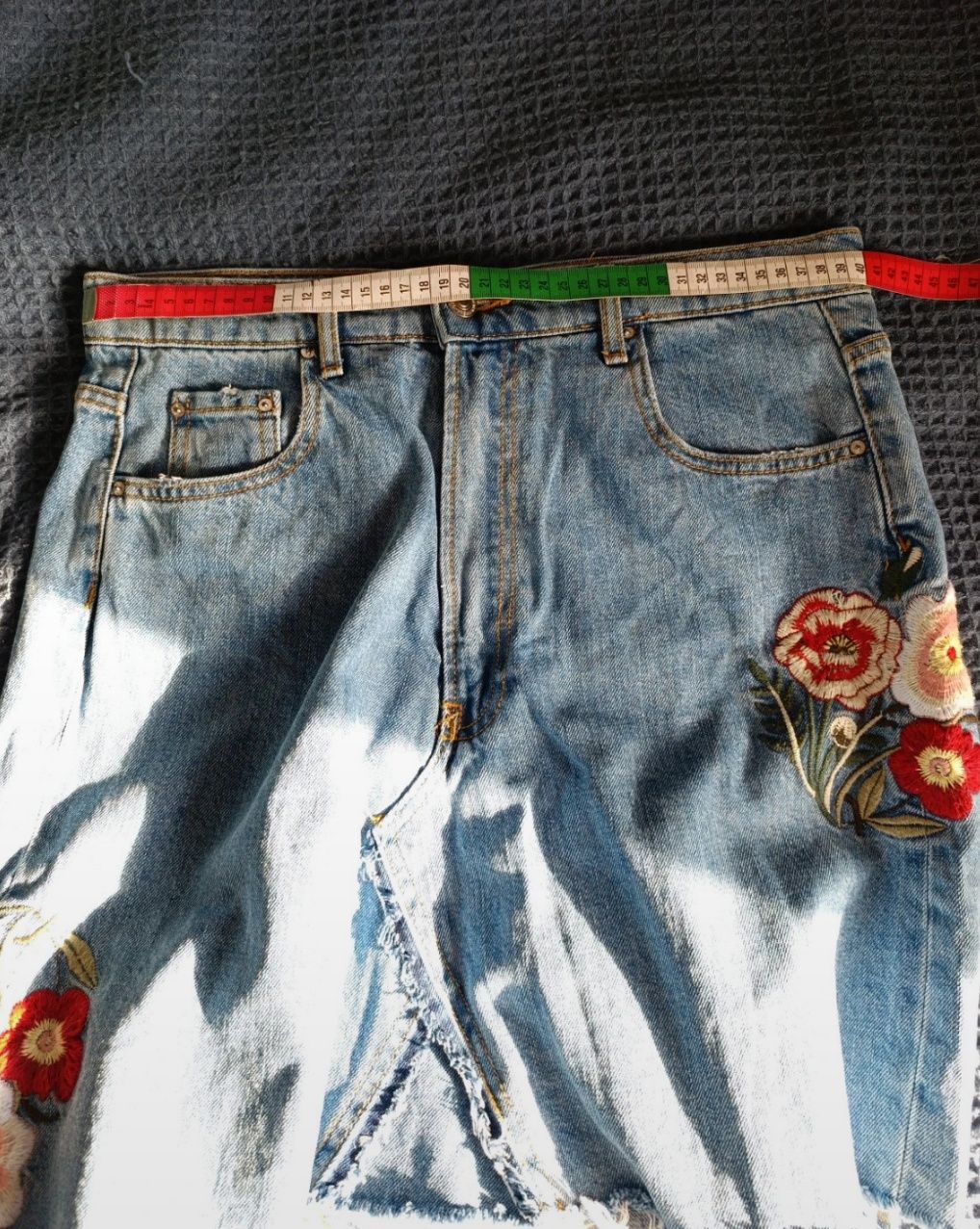 Zara woman premium collection 40 jeansowa spódnica z haftem