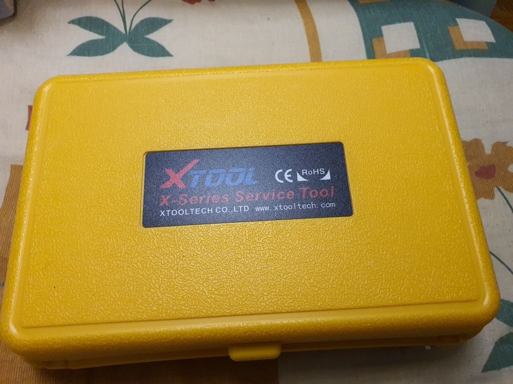 OBD2 X100 Tool Pro 2  novo em caixa